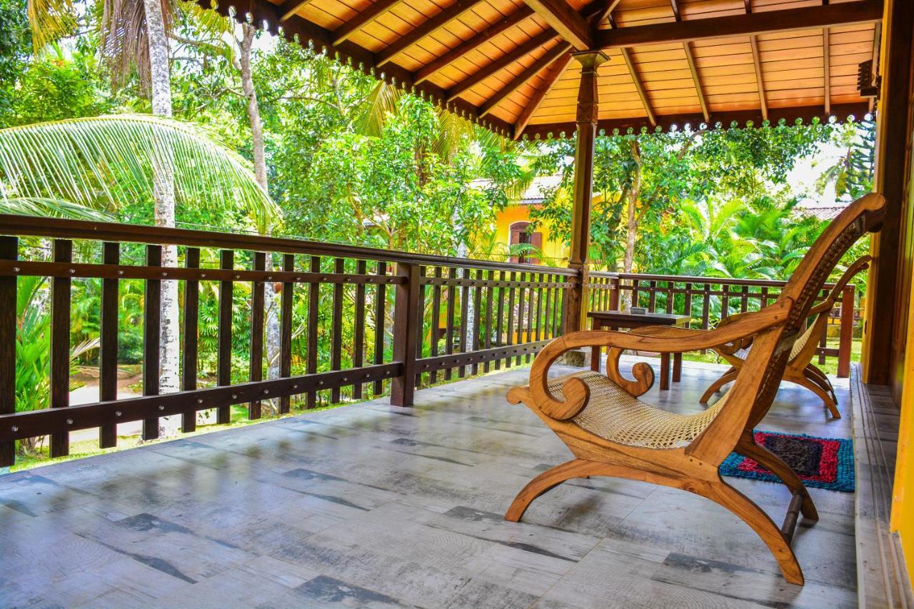 Araliya Gardens Hotel Хикадува Екстериор снимка