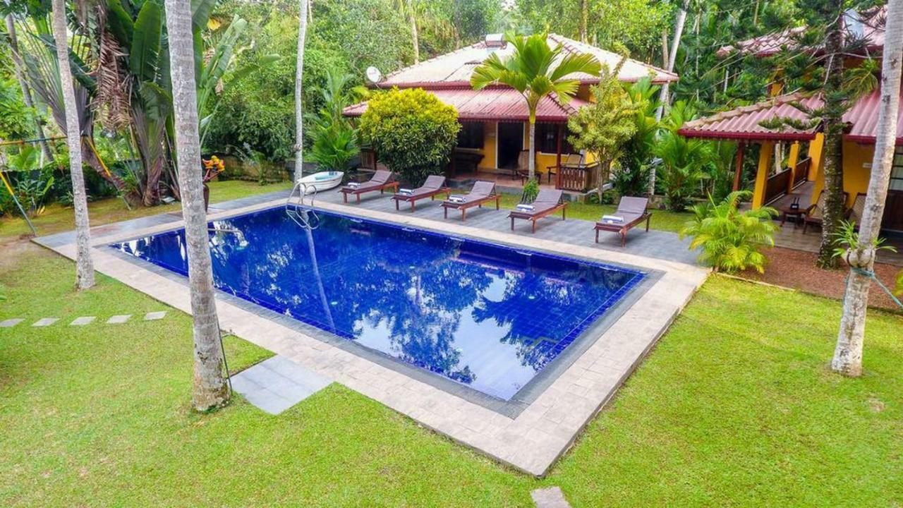 Araliya Gardens Hotel Хикадува Екстериор снимка